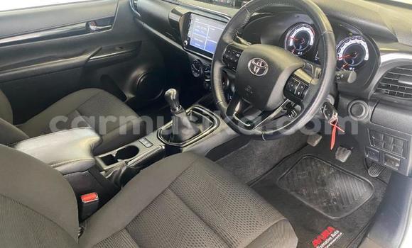 Nunua Ilio tumika Toyota Hilux Nyeupe Gari ndani ya Beitbridge nchini Matabeleland Kusini Nunua Ilio tumika Toyota Hilux Nyeupe Gari ndani ya Beitbridge nchini Matabeleland Kusini