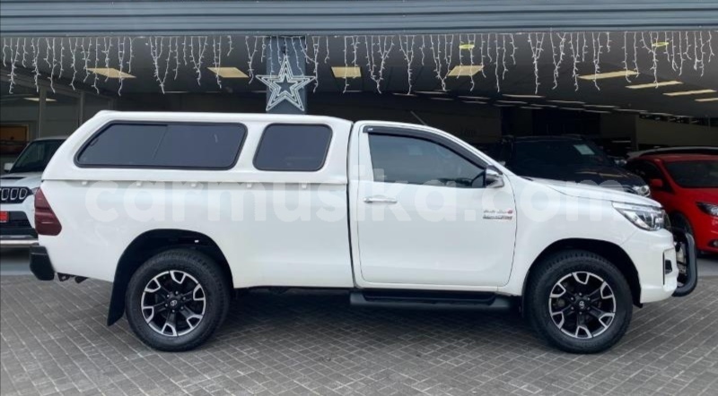 Big with watermark toyota hilux matabeleland south beitbridge 28085