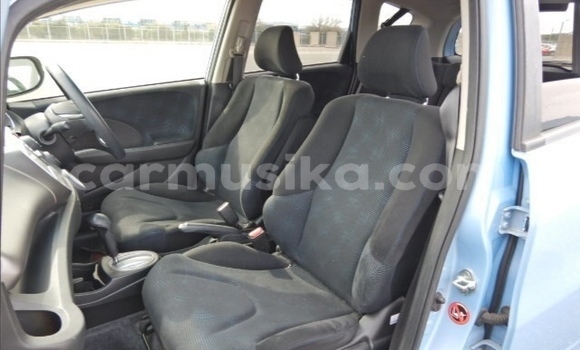 Acheter Occasion Voiture Honda Fit Bleu à Beitbridge, Matabeleland South Acheter Occasion Voiture Honda Fit Bleu à Beitbridge, Matabeleland South