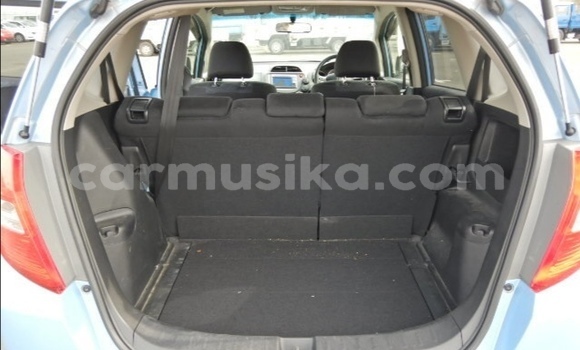 Acheter Occasion Voiture Honda Fit Bleu à Beitbridge, Matabeleland South Acheter Occasion Voiture Honda Fit Bleu à Beitbridge, Matabeleland South