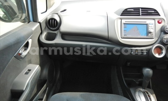 Acheter Occasion Voiture Honda Fit Bleu à Beitbridge, Matabeleland South Acheter Occasion Voiture Honda Fit Bleu à Beitbridge, Matabeleland South