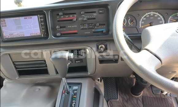 Acheter Occasion Voiture Toyota Coaster Blanc à Beitbridge, Matabeleland South Acheter Occasion Voiture Toyota Coaster Blanc à Beitbridge, Matabeleland South