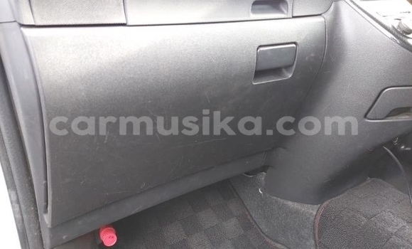 Buy Used Toyota Wish White Car in Beitbridge in Matabeleland South Buy Used Toyota Wish White Car in Beitbridge in Matabeleland South