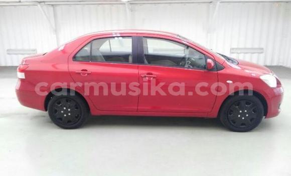 Acheter Occasion Voiture Toyota Belta Rouge à Beitbridge, Matabeleland South Acheter Occasion Voiture Toyota Belta Rouge à Beitbridge, Matabeleland South