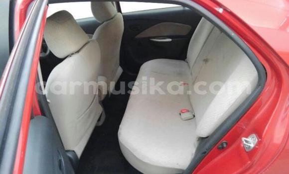 Acheter Occasion Voiture Toyota Belta Rouge à Beitbridge, Matabeleland South Acheter Occasion Voiture Toyota Belta Rouge à Beitbridge, Matabeleland South