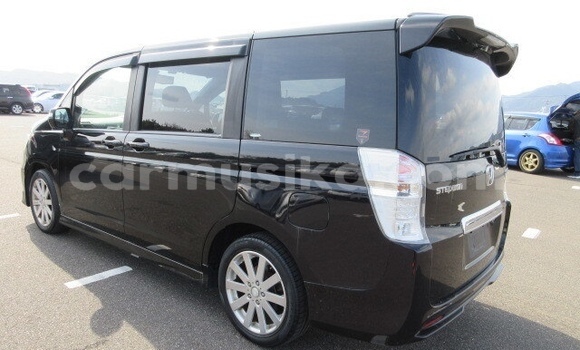 Acheter Occasion Voiture Honda Stepwgn Noir à Beitbridge, Matabeleland South Acheter Occasion Voiture Honda Stepwgn Noir à Beitbridge, Matabeleland South