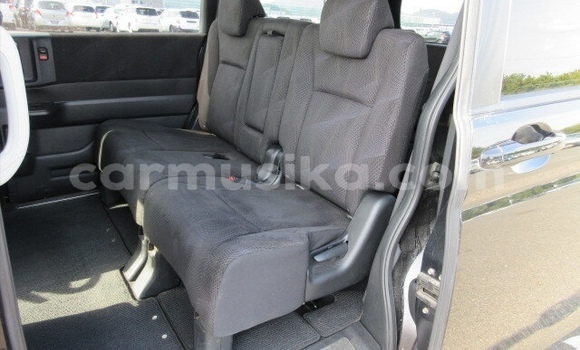 Acheter Occasion Voiture Honda Stepwgn Noir à Beitbridge, Matabeleland South Acheter Occasion Voiture Honda Stepwgn Noir à Beitbridge, Matabeleland South