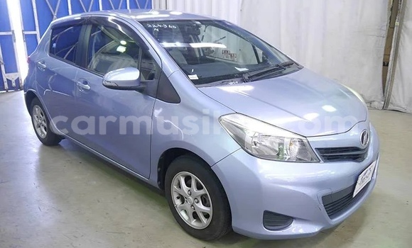 Acheter Occasion Voiture Toyota Yaris Bleu à Beitbridge, Matabeleland South