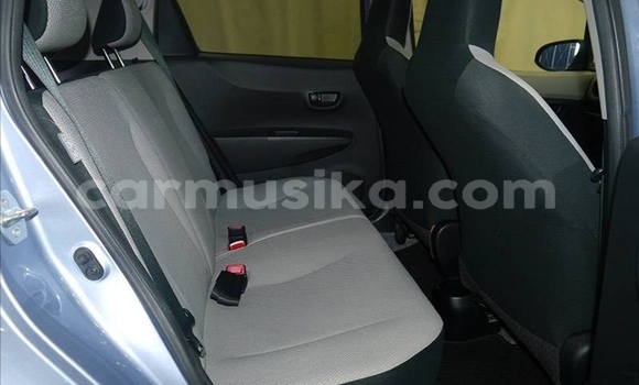 Nunua Ilio tumika Toyota Yaris Bluu Gari ndani ya Beitbridge nchini Matabeleland Kusini Nunua Ilio tumika Toyota Yaris Bluu Gari ndani ya Beitbridge nchini Matabeleland Kusini