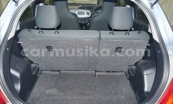 Nunua Ilio tumika Toyota Yaris Bluu Gari ndani ya Beitbridge nchini Matabeleland Kusini Nunua Ilio tumika Toyota Yaris Bluu Gari ndani ya Beitbridge nchini Matabeleland Kusini