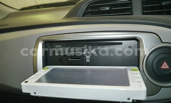 Nunua Ilio tumika Toyota Yaris Bluu Gari ndani ya Beitbridge nchini Matabeleland Kusini Nunua Ilio tumika Toyota Yaris Bluu Gari ndani ya Beitbridge nchini Matabeleland Kusini