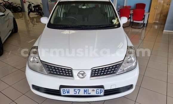 Tenga Tsaru Nissan Tiida Chena Mota in Beitbridge in Matabeleland South Tenga Tsaru Nissan Tiida Chena Mota in Beitbridge in Matabeleland South