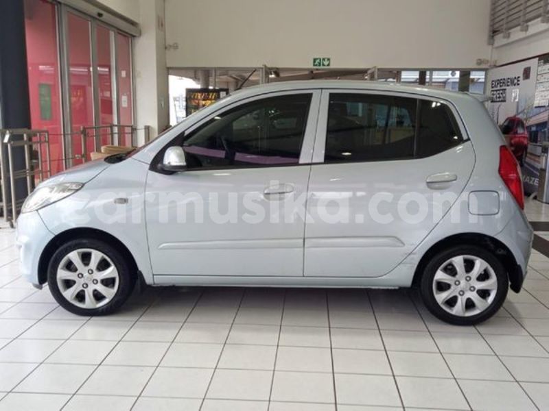 Big with watermark hyundai getz matabeleland south beitbridge 28103