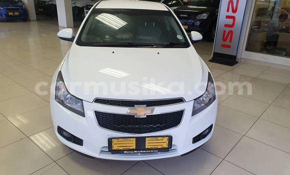 Acheter Occasion Voiture Chevrolet Cruze Blanc à Beitbridge, Matabeleland South Acheter Occasion Voiture Chevrolet Cruze Blanc à Beitbridge, Matabeleland South