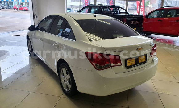 Acheter Occasion Voiture Chevrolet Cruze Blanc à Beitbridge, Matabeleland South Acheter Occasion Voiture Chevrolet Cruze Blanc à Beitbridge, Matabeleland South