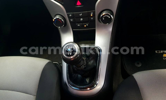 Acheter Occasion Voiture Chevrolet Cruze Blanc à Beitbridge, Matabeleland South Acheter Occasion Voiture Chevrolet Cruze Blanc à Beitbridge, Matabeleland South