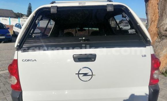 Acheter Occasion Voiture Opel Corsa Blanc à Beitbridge, Matabeleland South Acheter Occasion Voiture Opel Corsa Blanc à Beitbridge, Matabeleland South