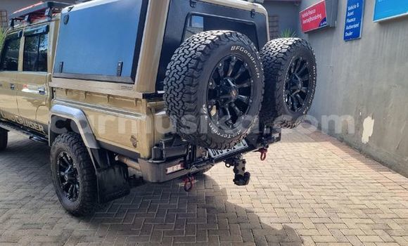 Buy Used Toyota Land Cruiser Other Car in Beitbridge in Matabeleland South Buy Used Toyota Land Cruiser Other Car in Beitbridge in Matabeleland South