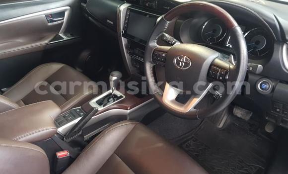 Buy Used Toyota Fortuner White Car in Beitbridge in Matabeleland South Buy Used Toyota Fortuner White Car in Beitbridge in Matabeleland South