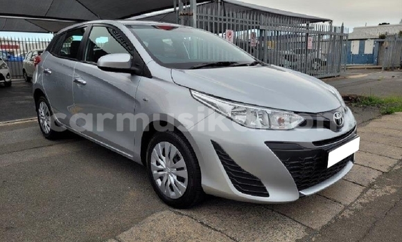 Tenga Tsaru Toyota Yaris Sirivha Mota in Beitbridge in Matabeleland South