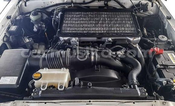 Acheter Occasion Voiture Toyota Hilux Blanc à Beitbridge, Matabeleland South Acheter Occasion Voiture Toyota Hilux Blanc à Beitbridge, Matabeleland South