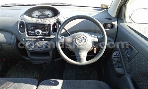 Tenga Tsaru Toyota FunCargo Sirivha Mota in Beitbridge in Matabeleland South Tenga Tsaru Toyota FunCargo Sirivha Mota in Beitbridge in Matabeleland South