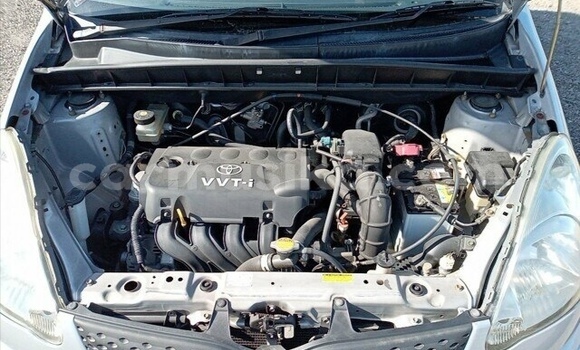 Tenga Tsaru Toyota FunCargo Sirivha Mota in Beitbridge in Matabeleland South Tenga Tsaru Toyota FunCargo Sirivha Mota in Beitbridge in Matabeleland South