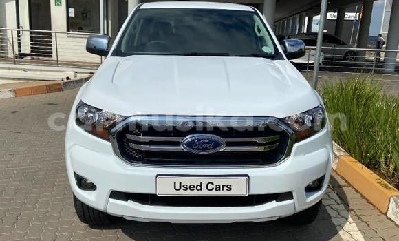 Nunua Ilio tumika Ford Ranger Nyeupe Gari ndani ya Beitbridge nchini Matabeleland Kusini Nunua Ilio tumika Ford Ranger Nyeupe Gari ndani ya Beitbridge nchini Matabeleland Kusini