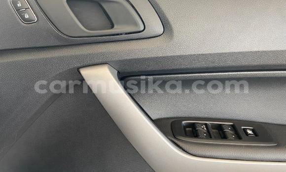 Nunua Ilio tumika Ford Ranger Nyeupe Gari ndani ya Beitbridge nchini Matabeleland Kusini Nunua Ilio tumika Ford Ranger Nyeupe Gari ndani ya Beitbridge nchini Matabeleland Kusini