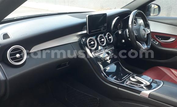 Tenga Tsaru Mercedes‒Benz C–Class Zvimwe Mota in Beitbridge in Matabeleland South Tenga Tsaru Mercedes‒Benz C–Class Zvimwe Mota in Beitbridge in Matabeleland South