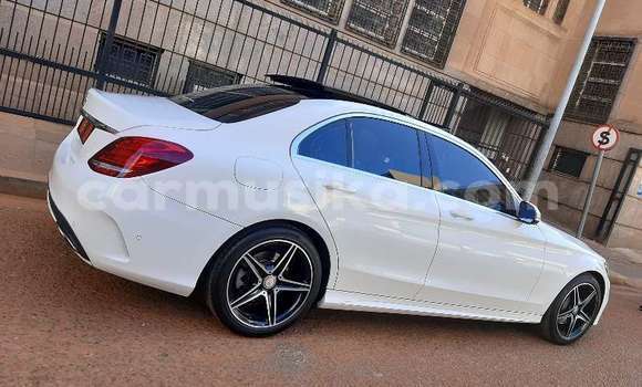Tenga Tsaru Mercedes-Benz C-Classe Chena Mota in Beitbridge in Matabeleland South Tenga Tsaru Mercedes-Benz C-Classe Chena Mota in Beitbridge in Matabeleland South