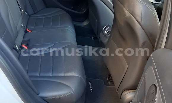 Tenga Tsaru Mercedes-Benz C-Classe Chena Mota in Beitbridge in Matabeleland South Tenga Tsaru Mercedes-Benz C-Classe Chena Mota in Beitbridge in Matabeleland South