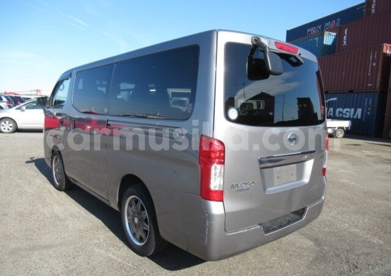 Big with watermark nissan caravan matabeleland south beitbridge 28128