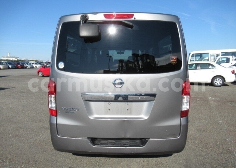 Big with watermark nissan caravan matabeleland south beitbridge 28128