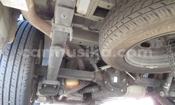 Acheter Occasion Voiture Nissan Caravan Gris à Beitbridge, Matabeleland South Acheter Occasion Voiture Nissan Caravan Gris à Beitbridge, Matabeleland South