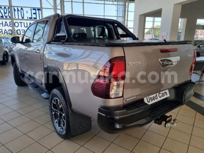 Big with watermark toyota hilux matabeleland south beitbridge 28131