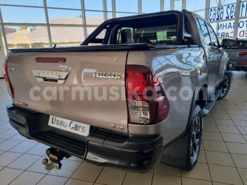 Big with watermark toyota hilux matabeleland south beitbridge 28131