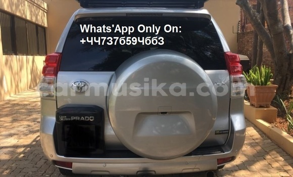 Acheter Occasion Voiture Toyota Land Cruiser Prado Gris à Harare, Harare Acheter Occasion Voiture Toyota Land Cruiser Prado Gris à Harare, Harare