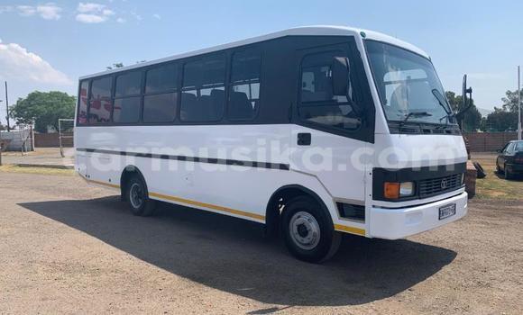 Nunua Ilio tumika TATA Xenon Nyeupe Gari ndani ya Beitbridge nchini Matabeleland Kusini Nunua Ilio tumika TATA Xenon Nyeupe Gari ndani ya Beitbridge nchini Matabeleland Kusini