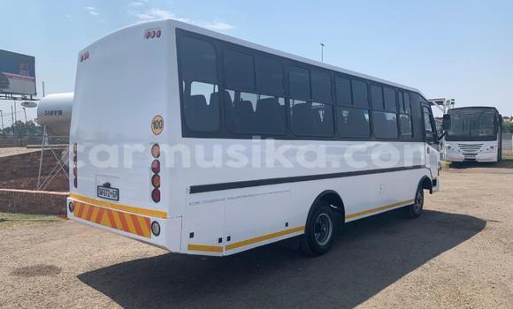 Nunua Ilio tumika TATA Xenon Nyeupe Gari ndani ya Beitbridge nchini Matabeleland Kusini Nunua Ilio tumika TATA Xenon Nyeupe Gari ndani ya Beitbridge nchini Matabeleland Kusini