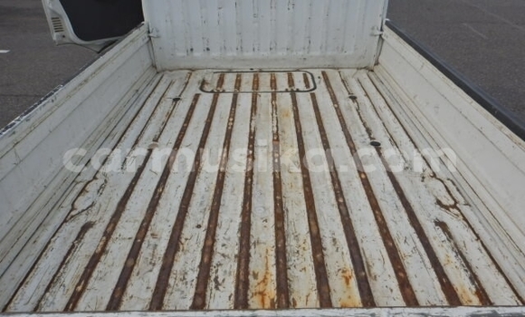 Tenga Tsaru Mitsubishi Minicab Chena Mota in Beitbridge in Matabeleland South Tenga Tsaru Mitsubishi Minicab Chena Mota in Beitbridge in Matabeleland South