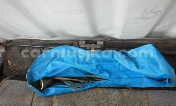 Tenga Tsaru Mitsubishi Minicab Chena Mota in Beitbridge in Matabeleland South Tenga Tsaru Mitsubishi Minicab Chena Mota in Beitbridge in Matabeleland South