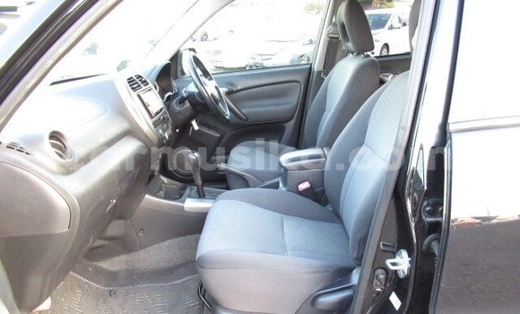 Tenga Tsaru Toyota RAV4 Nhema Mota in Beitbridge in Matabeleland South Tenga Tsaru Toyota RAV4 Nhema Mota in Beitbridge in Matabeleland South