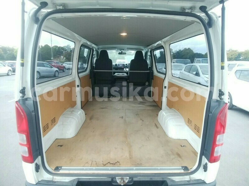 Big with watermark toyota hiace matabeleland south beitbridge 28187