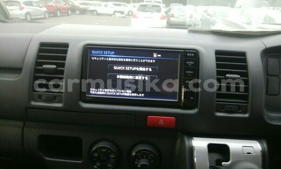 Tenga Tsaru Toyota Hiace Chena Mota in Beitbridge in Matabeleland South Tenga Tsaru Toyota Hiace Chena Mota in Beitbridge in Matabeleland South