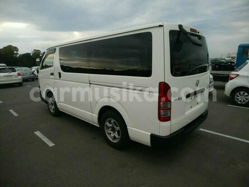 Big with watermark toyota hiace matabeleland south beitbridge 28187