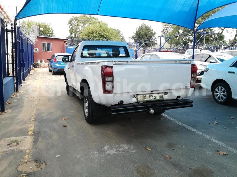 Big with watermark isuzu kb matabeleland south beitbridge 28190