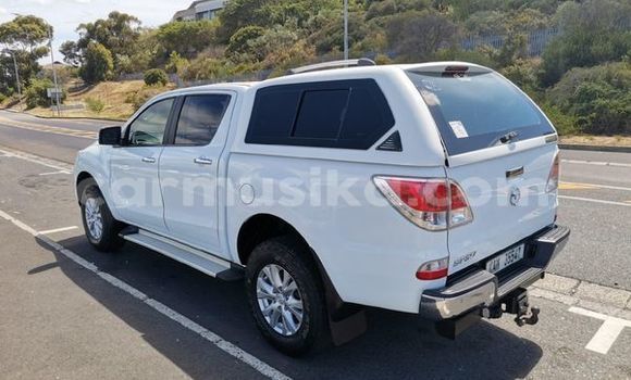 Tenga Tsaru Mazda BT-50 Chena Mota in Beitbridge in Matabeleland South Tenga Tsaru Mazda BT-50 Chena Mota in Beitbridge in Matabeleland South