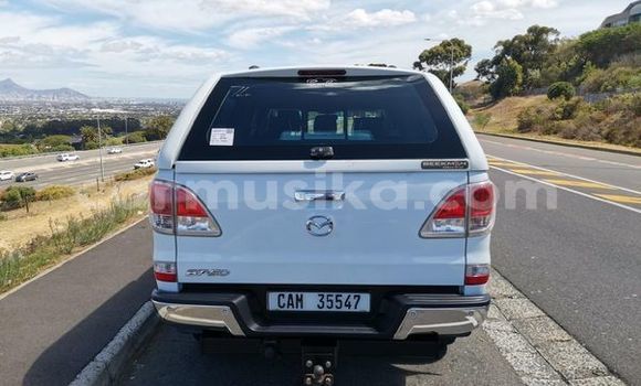 Tenga Tsaru Mazda BT-50 Chena Mota in Beitbridge in Matabeleland South Tenga Tsaru Mazda BT-50 Chena Mota in Beitbridge in Matabeleland South