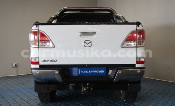 Tenga Tsaru Mazda BT-50 Chena Mota in Beitbridge in Matabeleland South Tenga Tsaru Mazda BT-50 Chena Mota in Beitbridge in Matabeleland South